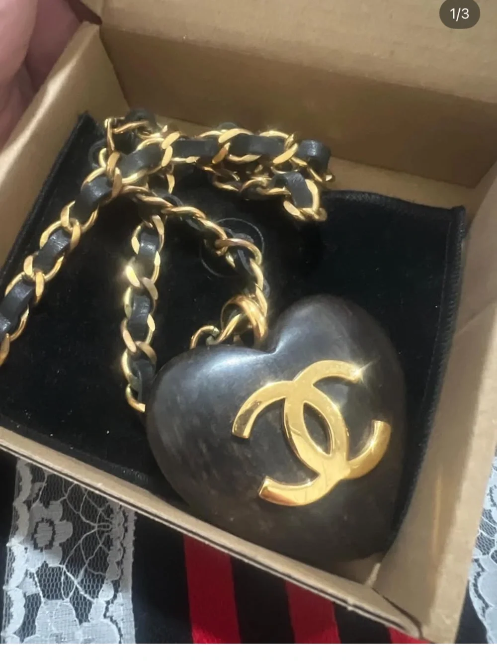 Rare🔥Chanel 1992 Large Wood heart 24K Gold Plated Hardware Necklace